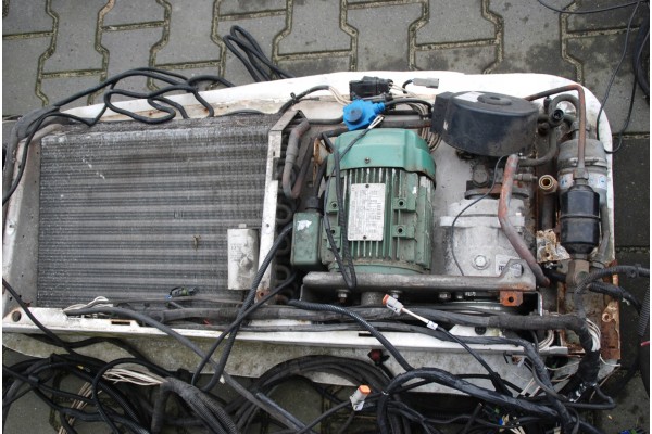 Unidad de Refrigeración THERMO KING V-200 12V MASTER III 2.3