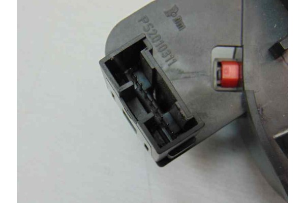 2M5114A664AA ANILLO AIRBAG FORD FOCUS BERLINA (CAK) Ambiente 2M5114A664AA 183857 FORD - 2