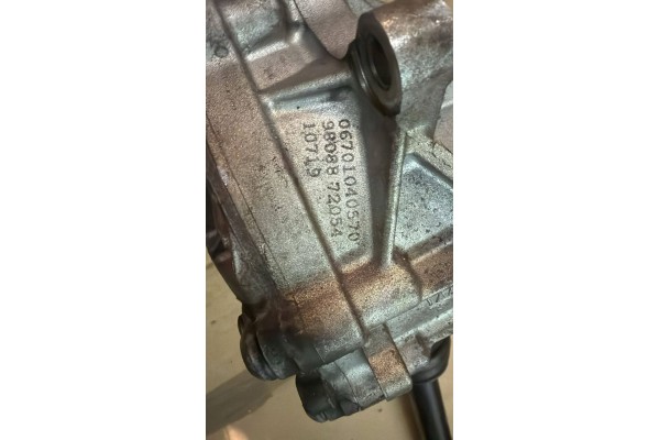 FRONT DIFFERENTIAL MASERATI LEVANTE 06701040570 Part manufacturer Maserati OE
