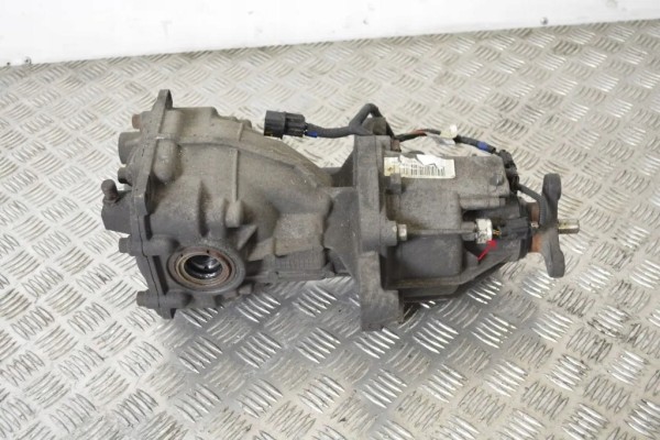 Rear reducer KIA SPORTAGE SL M0017978 2 0L diesel 2013