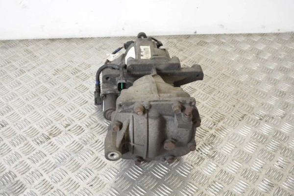 Rear reducer KIA SPORTAGE SL M0017978 2 0L diesel 2013 Catalog number of the part M0017978
