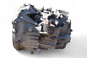 Gearbox FORD KUGA I MK1 2 0 TDCi 163HP AV4R 7002 AB Catalog number of the part Manual Manualna AV4R 7002 AB AV4R7002AB