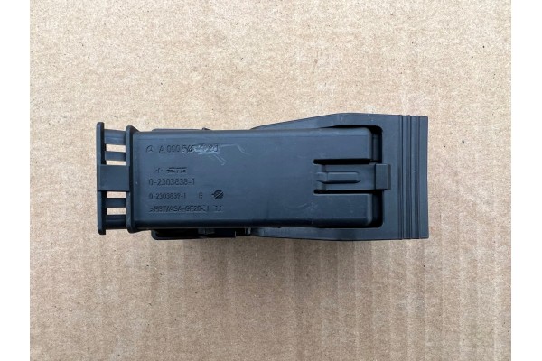Mercedes C class 206 GLC 254 cube airmatic compressor pump plug Part manufacturer Mercedes Benz OE
