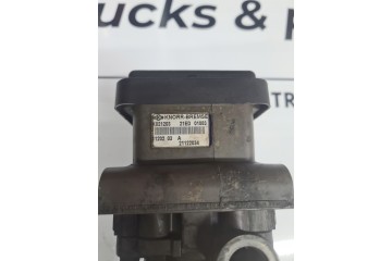 VALVE FRONT MODULATOR EBS VOLVO FL FH FM RENAULT DXI Part manufacturer Knorr Bremse