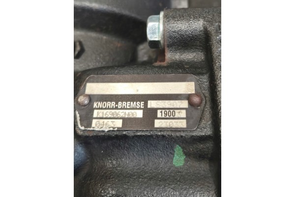 Air Compressor With Clutch MAN TGX TGS D20 D26 KNORR LS3907 Part manufacturer Knorr Bremse