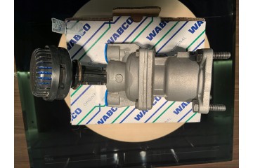 MAIN BRAKE VALVE Product weight with unit packaging 0 1 kg