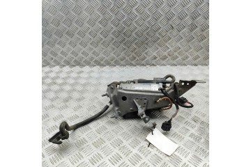 MERCEDES BENZ E T MODEL S213 A2133200104 33047200 SUSPENSION COMPRESSOR Catalog number of the part A2133200104