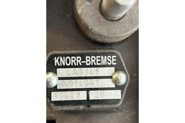PODSTAWA OSUSZACZA DAF XF LF 1681572 1738764 1738765 1738768 LA8146 K014981 Jakosc czesci zgodnie z GVO O oryginal z logo produc