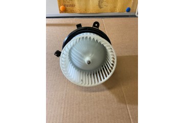 Mahle AB 119 000P Indoor fan Description Catalog number of the original MERCEDES BENZ 204 820 00 08 MERCEDES BENZ 204 820 02 08 