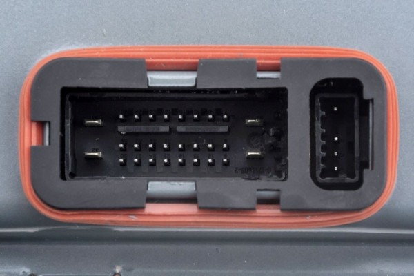 MODUL PRZETWORNICA ENG 2 2D 6 2 MERCEDES S C216 S W221 10 2005 12 2013 Typ samochodu 4x4 SUV Samochody osobowe