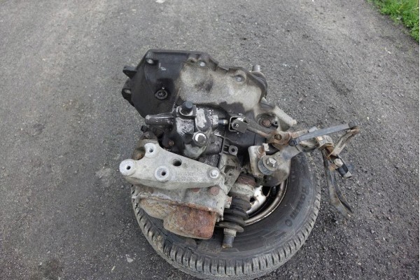 MANUAL GEARBOX 5B OPEL MERIVA A LIFT 1 8 16V XEP F17C394