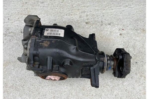 BRIDGE DIFFERENTIAL REAR 7605589 2 81 BMW F30 F31 F34 F36 15R Catalog number of the part 7605589 7605589