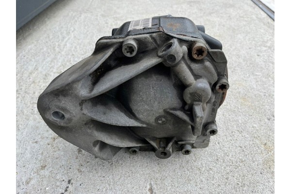 BRIDGE DIFFERENTIAL REAR 7605589 2 81 BMW F30 F31 F34 F36 15R Version European