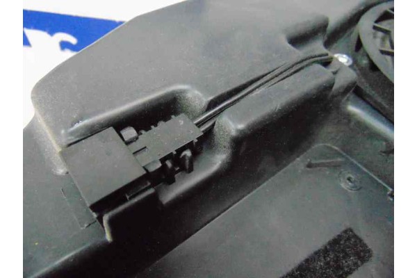 8E9035382 NO IDENTIFICADO AUDI A4 AVANT (8E) 1.8 T Quattro 2005 8E9035382 184759 AUDI - 1