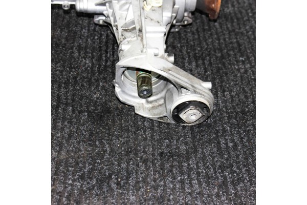 FRONT REDUCER AUDI Q7 4L 0BM409505M 27135671 3 0L 200kw 2013 Part manufacturer Audi OE