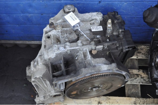 TRANSIT TOURNEO CONNECT MK2 1 5 TDCI 120KM CHEST F1FR 7000 DD 65 thousand km Transmission type automatic