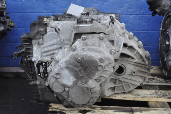 TRANSIT TOURNEO CONNECT MK2 1 5 TDCI 120KM CHEST F1FR 7000 DD 65 thousand km Catalog number of the part F1FR 7000 DD