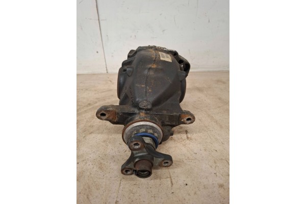 2017 Rear differential BMW 3 GT F34 7605589 Part manufacturer BMW OE