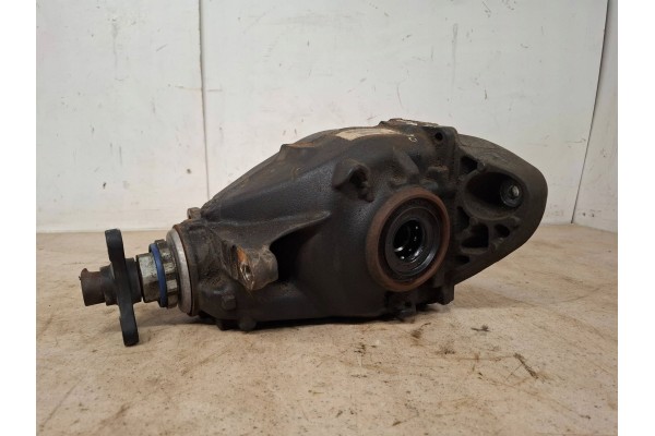 2017 Rear differential BMW 3 GT F34 7605589 Car type passenger cars