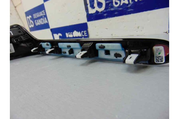 H1BB-A018B08-AEW REJILLA AIREADORA FORD FIESTA (CE1)