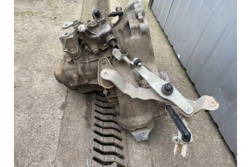 OPEL COMBO C 1 3 CDTI CHEST F17W394 Part manufacturer Opel OE