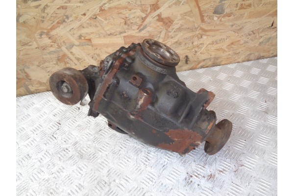 DIFFERENTIAL BRIDGE REAR BMW 3 E46 2000 7526625 7508903 2 47 Version European