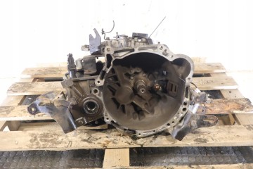 5 SPEED GEARBOX KIA CEED AND 1 6 R71773