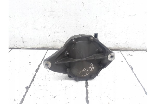 2011 Mercedes Benz C W204 Rear differential A2093510205 Car type passenger cars