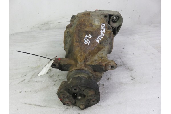 BMW 3 E90 320 d 7556678 2 56