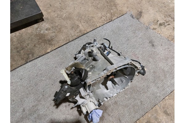 GEARBOX OPEL COMBO E 1 5 DIESEL 23r NEW 20V261 Catalog number of the part 20V261