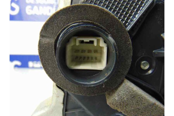 10 PIN CERRADURA PUERTA DELANTERA IZQUIERDA LEXUS IS (DS2/IS2) 250 V6 2007 10 PIN 185046 LEXUS - 1