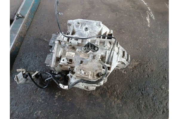 Ford S MAX 2011 2 0 Ecoboost automatic powershift transmission Car type passenger cars