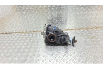REAR DIFFUSER BRIDGE 3 23 7599469 BMW F30 F31 F34 320i Catalog number of the part S27698496