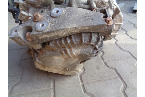 OPEL ASTRA III 09R 1 7CDTI Z17DTR GEARBOX M32 6SPEEDS Catalog number of the part M32