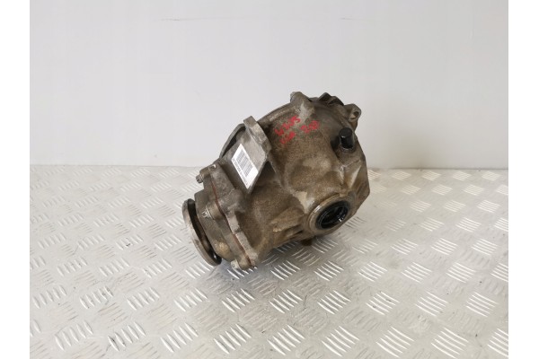 MERCEDES W205 300C 2 0 TURBO REDUCER FRONT BRIDGE 2213307200