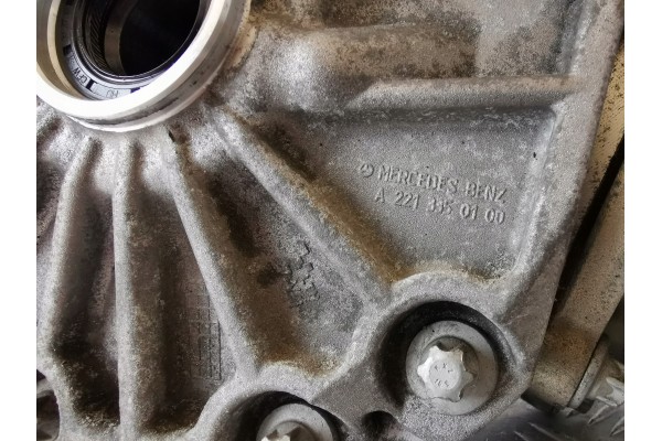 MERCEDES W205 300C 2 0 TURBO REDUCER FRONT BRIDGE 2213307200 Car type passenger cars