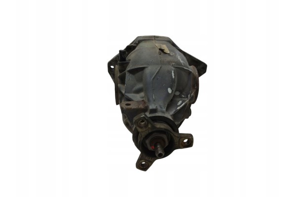 2009 Mercedes Benz E C207 W207 Rear differential 2043501614 Catalog number of the part 2043501614