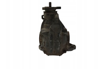 2009 Mercedes Benz E C207 W207 Rear differential 2043501614 Installation side multipurpose