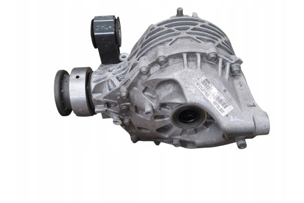 Rear differential Maserati Ghibli 670039125 Catalog number of the part 670039125