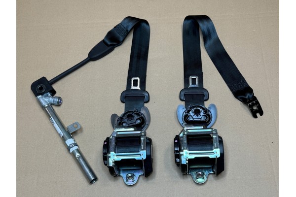 SKODA FABIA IV 2021 2026 SEAT BELTS LEFT RIGHT FRONT Part manufacturer Skoda OE