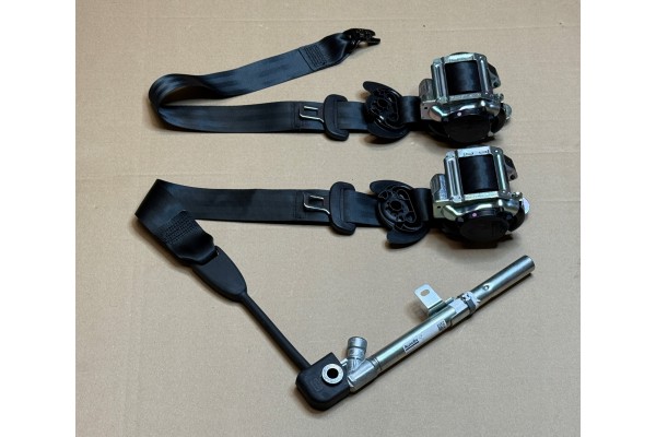 SKODA FABIA IV 2021 2026 SEAT BELTS LEFT RIGHT FRONT Car type passenger cars
