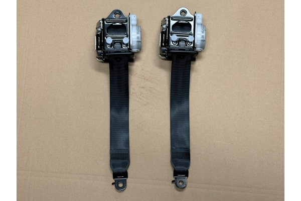 AUDI A5 B10 2024 2026 SEAT BELTS REAR SET ORIGINAL Part manufacturer Audi OE