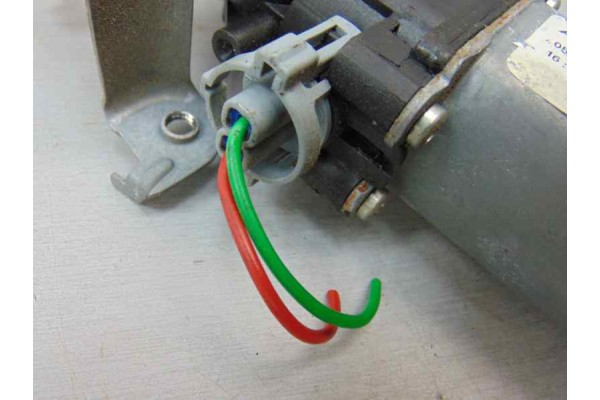 2 PIN ELEVALUNAS TRASERO DERECHO NISSAN QASHQAI (J10) Acenta 2007 2 PIN 185546 NISSAN - 2