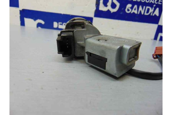 ANTIRROBO / LLAVE CONTACTO PEUGEOT 207