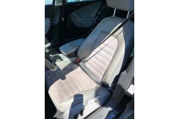 VOLKSWAGEN PASSAT VARIANT (3C5) Highline