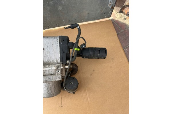 AUDI A3 8P 1 6FSI PETROL WEBASTO PARKING HEATER 1K0815005DN Catalog number of the part 1K0815005