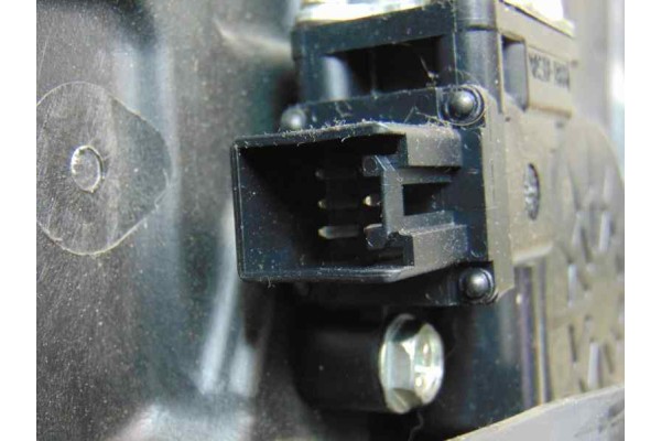 6 PIN ELEVALUNAS DELANTERO DERECHO MAZDA 3 BERLINA (BL) Active 2010 6 PIN 185934 MAZDA - 2