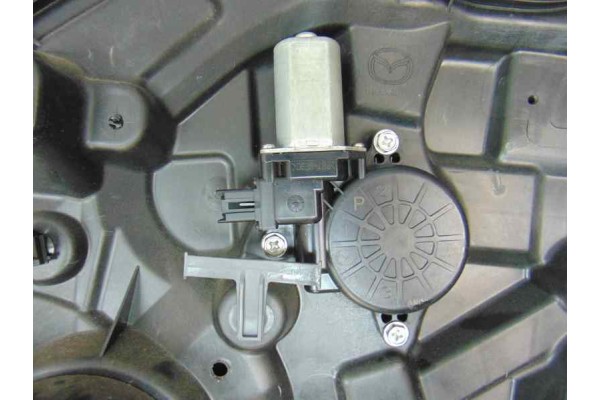 6 PIN ELEVALUNAS DELANTERO DERECHO MAZDA 3 BERLINA (BL) Active 2010 6 PIN 185934 MAZDA - 3