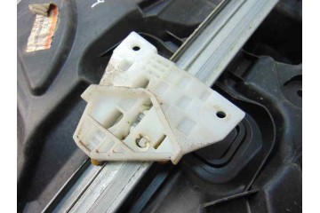 6 PIN ELEVALUNAS DELANTERO DERECHO MAZDA 3 BERLINA (BL) Active 2010 6 PIN 185934 MAZDA - 4