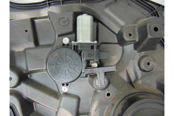 6 PIN ELEVALUNAS DELANTERO IZQUIERDO MAZDA 3 BERLINA (BL) Active 2010 6 PIN 185935 MAZDA - 3